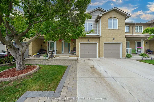 76 Frances Ave #32 Photo 1