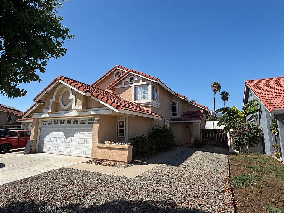 1st image of 14932 Dandelion Ct