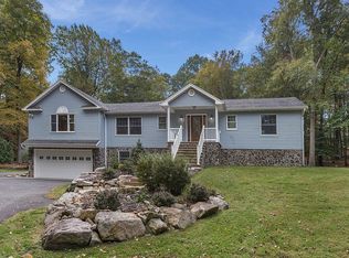 115 Cliffwood Rd, Chester, NJ 07930