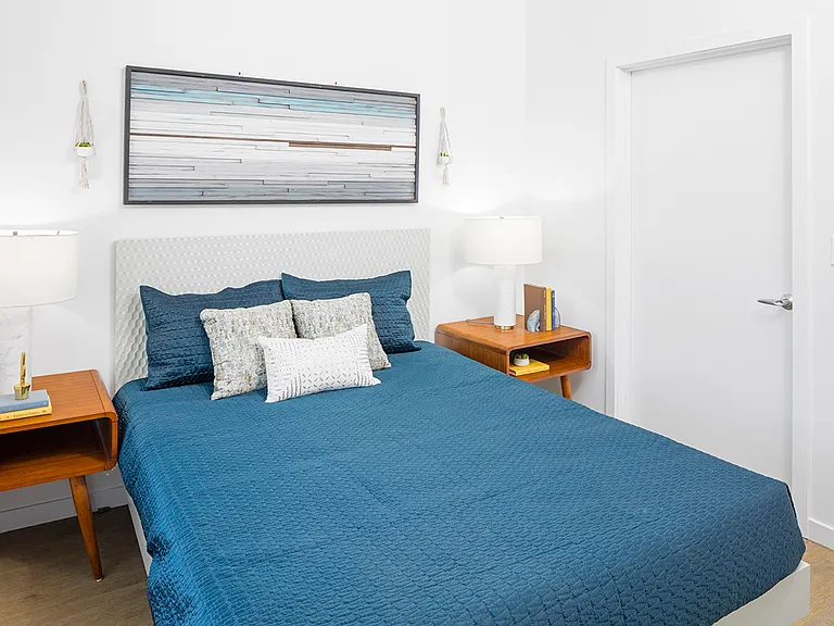 Multnomah Village Apartments — Photo 8