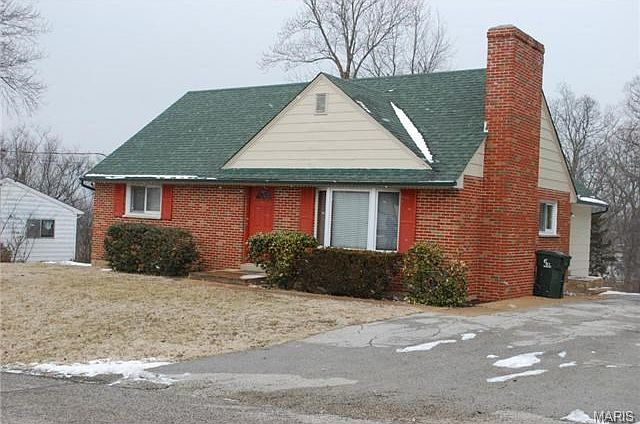 1st image of 761 Grandview Dr