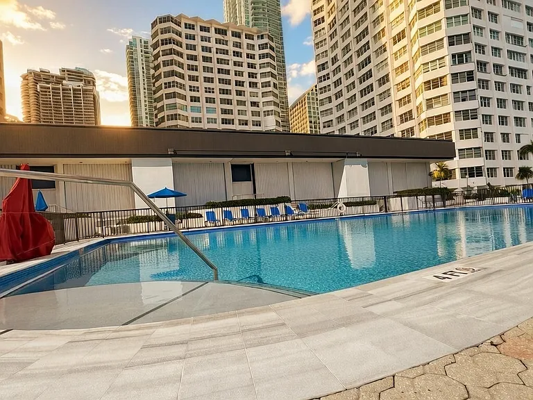 801 Brickell Bay Dr #863 — Photo 1