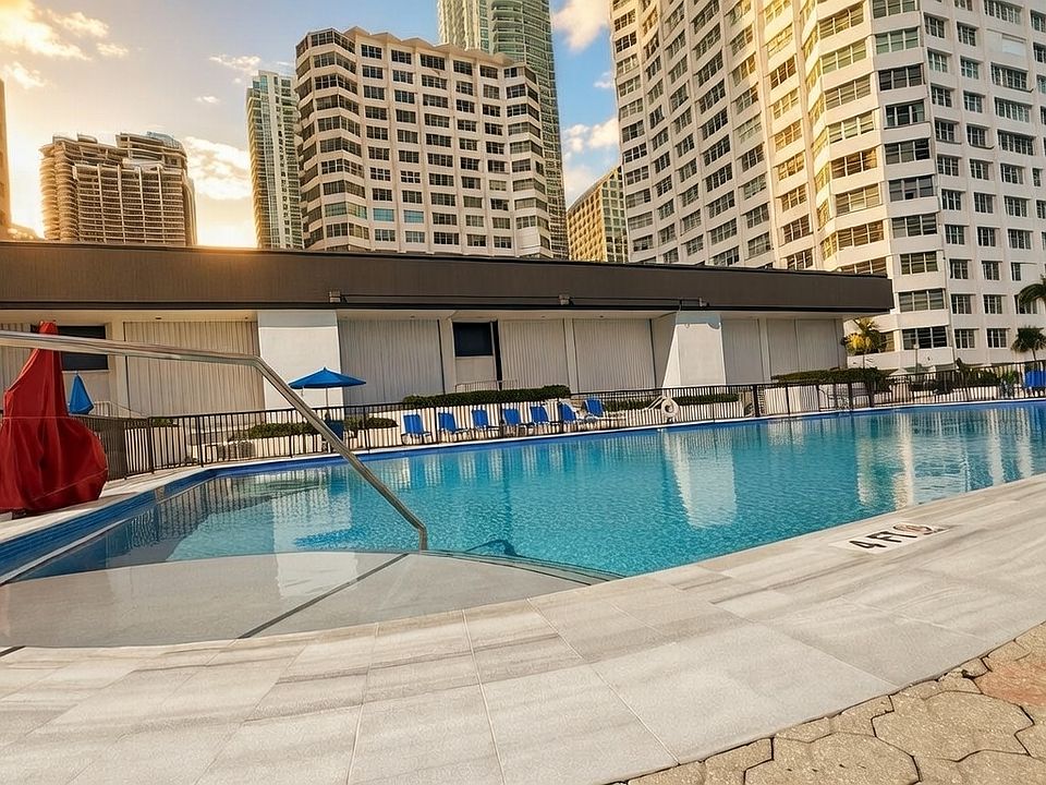 1st image of 801 Brickell Bay Dr APT 863
