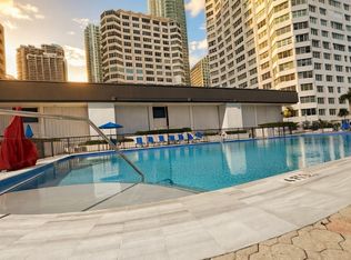 801 Brickell Bay Dr APT 863, Miami, FL 33131