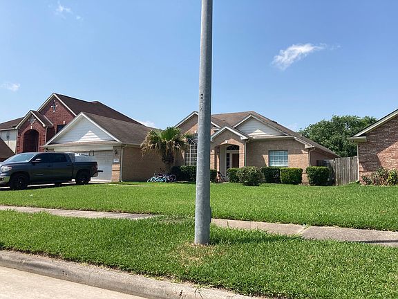 2nd image of 13735 Daehne Dr