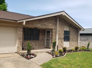 721 White Dr, Garland, TX 75040