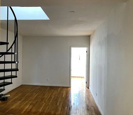 Rented by Sky Management | media 43