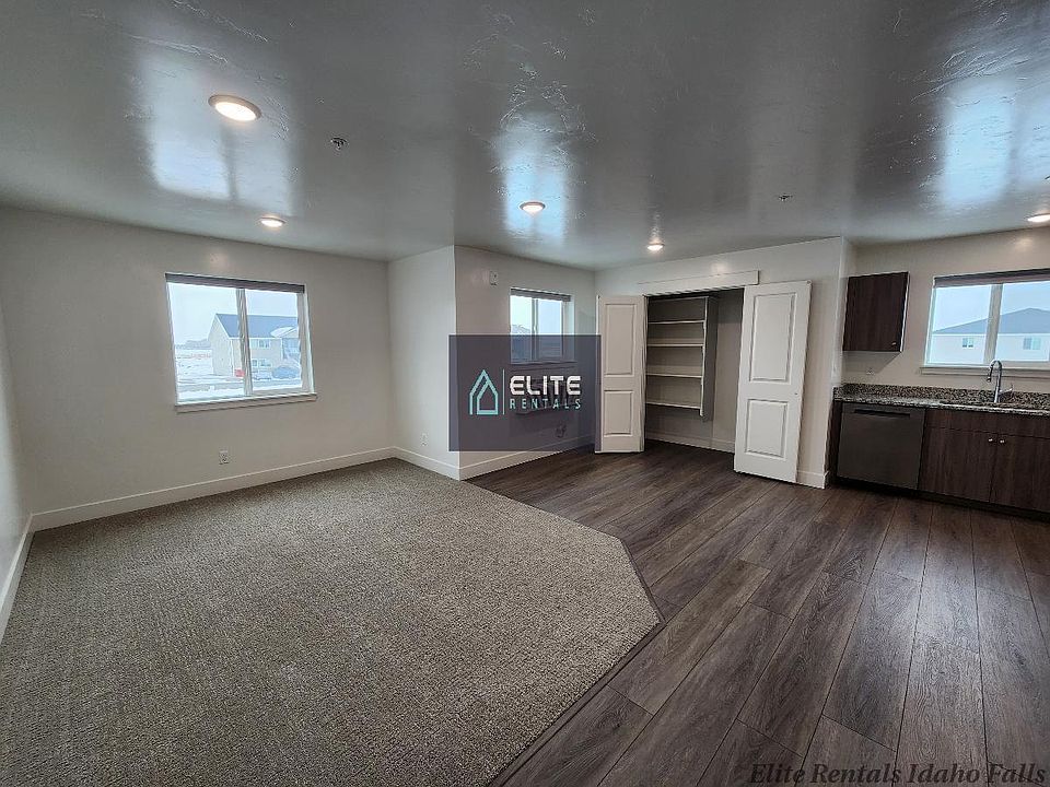 6062+Freedom+Rd+Apt+3+-+4_01282026