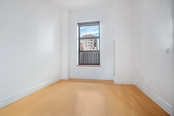 Rented by Compass | media 18