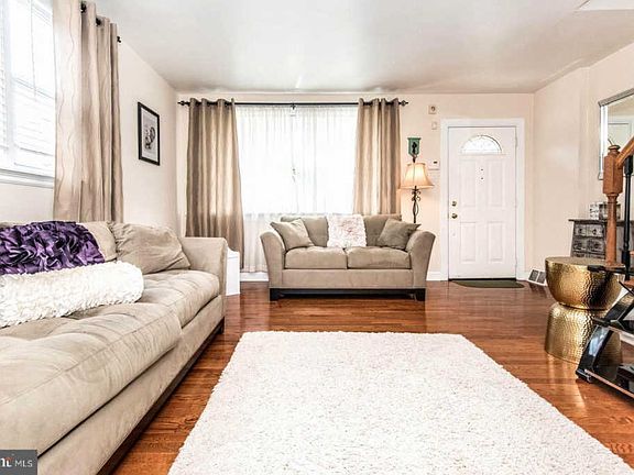 4th image of 7658 Burholme Ave