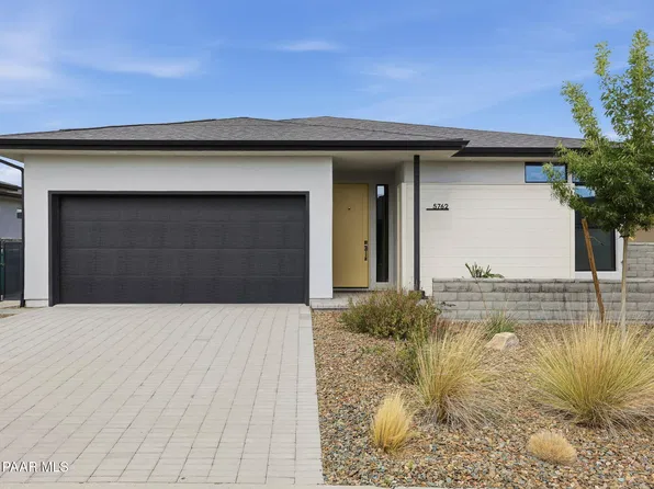 5762 E Richmond Rd, Prescott Valley, AZ 86314