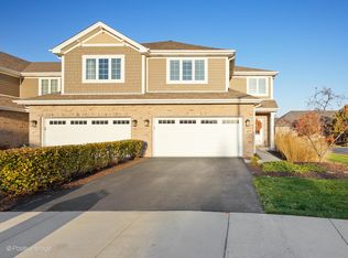 14277 Lacey Dr, Lemont, IL