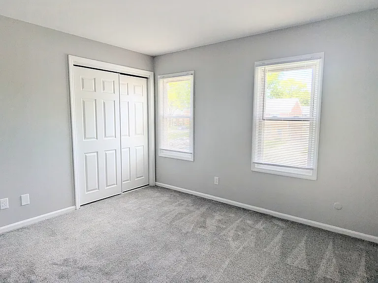 601 Hermitage Ct — Photo 36