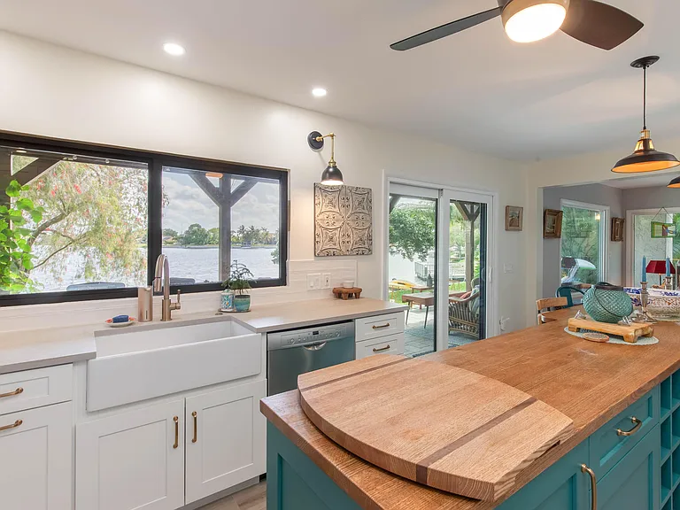 1734 Harborside Cir — Photo 6
