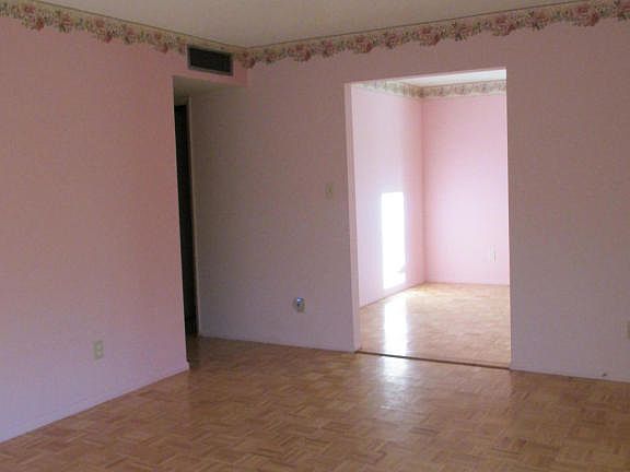 2nd image of 4729 N 53rd Ave