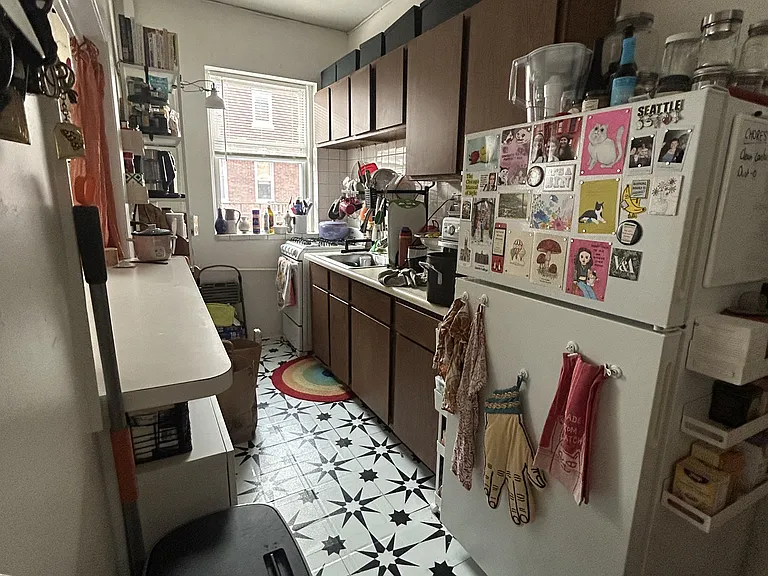 229 Kelton St #7B — Photo 7