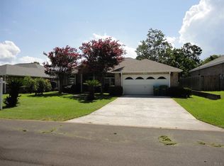 1608 Kauai Ct, Gulf Breeze, FL 32563
