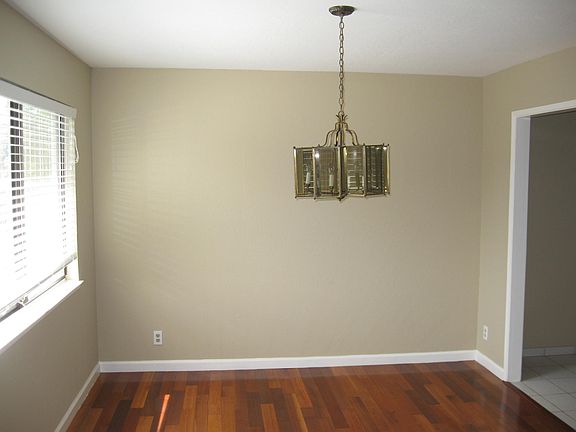 3rd image of 12269 Atrium Cir