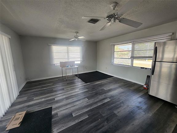 3rd image of 512 Barcelona Ave #6