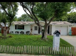 11220 Meadow Dr, Port Richey, FL 34668