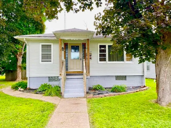 1205 Kansas St, Muscatine, IA 52761