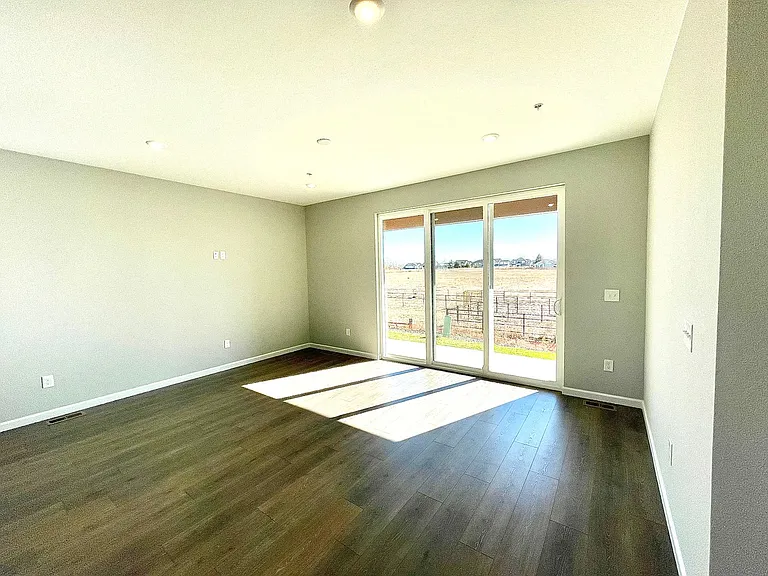 1733 Dancing Cattail Dr — Photo 11