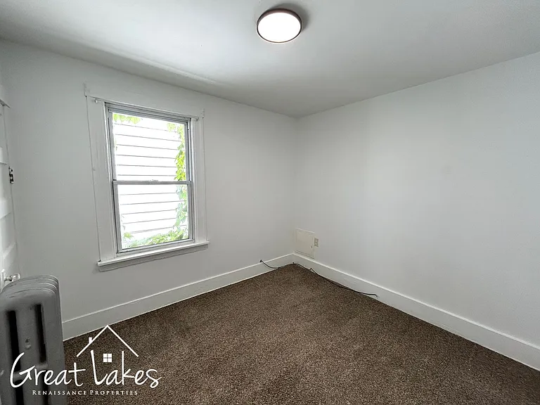 9422 McDougall St — Photo 10