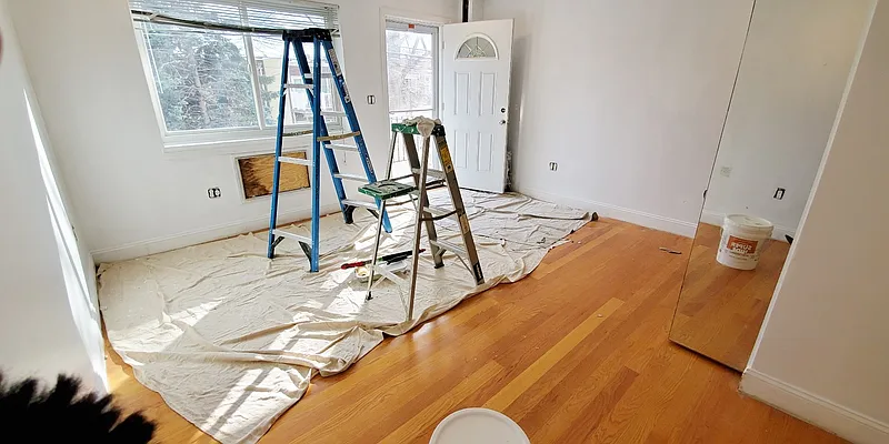 Rented by Azure Realty NY LLC | media 23