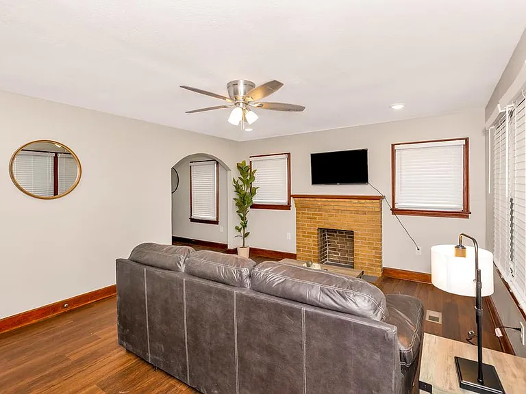 2806 Union Dr NW — Photo 4