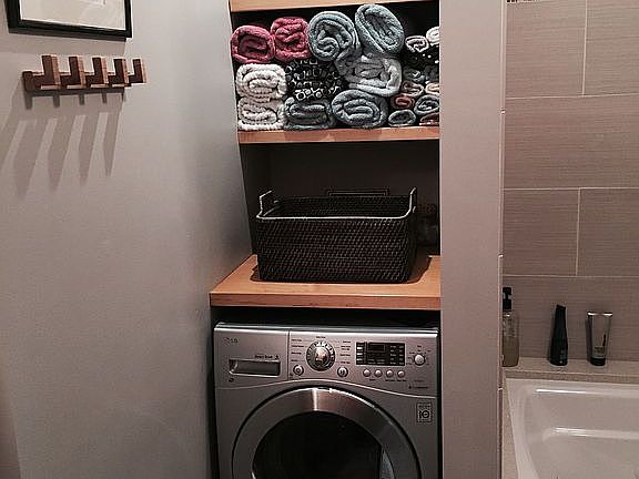 Washer/dryer & storage
