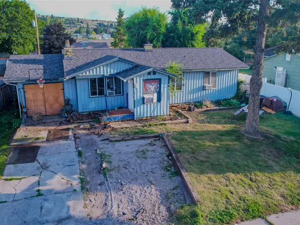 404 12th Ave E, Polson, MT 59860