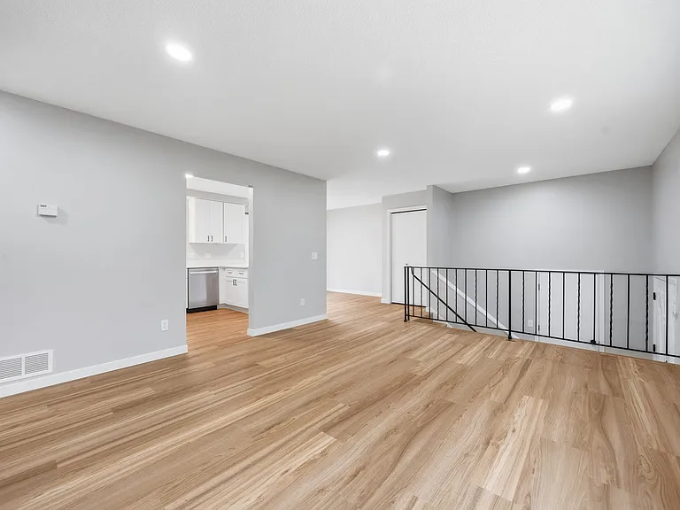 9992 Balsam Ln N — Photo 17