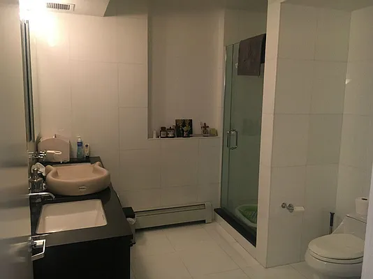 Rented by Compass | media 82