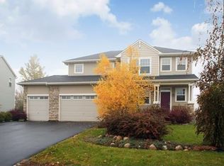 13815 Autumnwood Ave, Rosemount, MN 55068