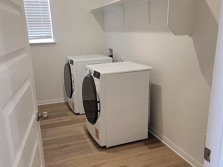 200 Callahan Loop — Photo 4