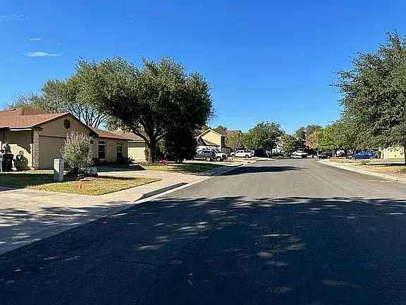1531 Brandi Cir — Photo 19