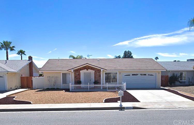 1st image of 26131 Chambers Ave