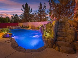 27177 Stowaway Dr, Menifee, CA 92585