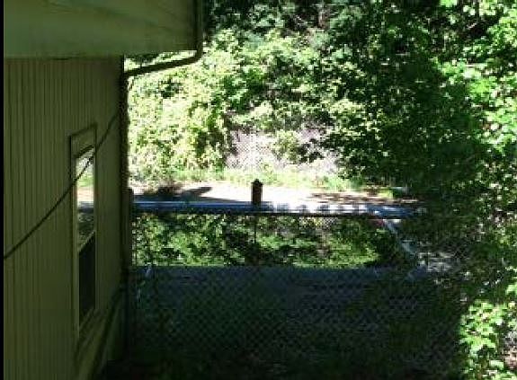 2nd image of 11 Starwood Dr