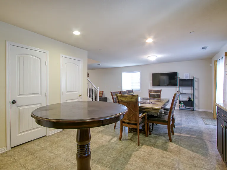 142 Diego Rd — Photo 10