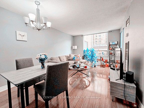 5th image of 633 Bay St #312