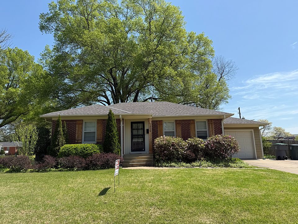1st image of 1328 Colonial Rd