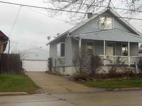 2nd image of 9508 W Schlinger Ave