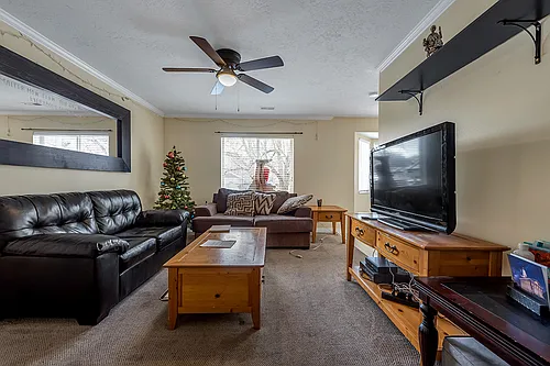 734 E 560 N Photo 1