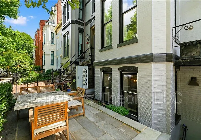 1516 Q St NW #1 — Photo 5