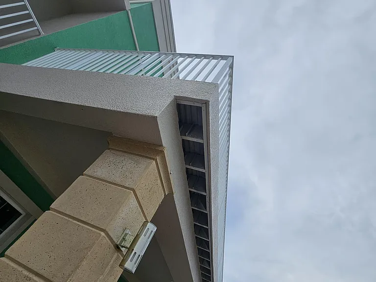 800 Cove Cay Dr — Photo 17