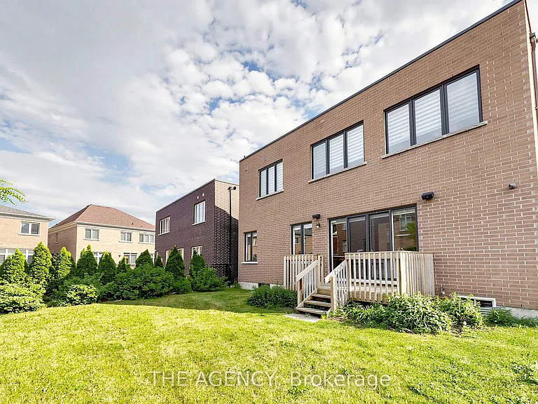 32 Conger St — Photo 40