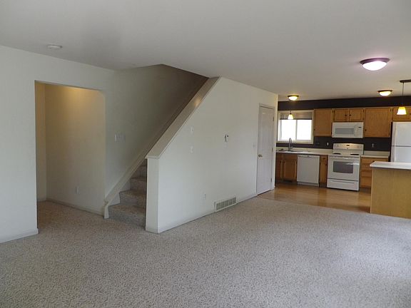 4th image of 545 Wyatt Dr