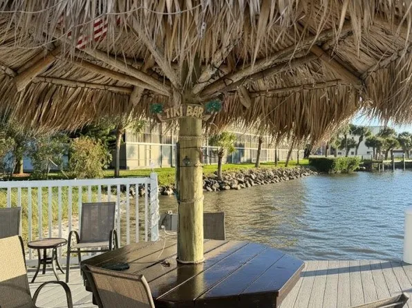 390 W Cocoa Beach Cswy APT 10-2, Cocoa Beach, FL 32931