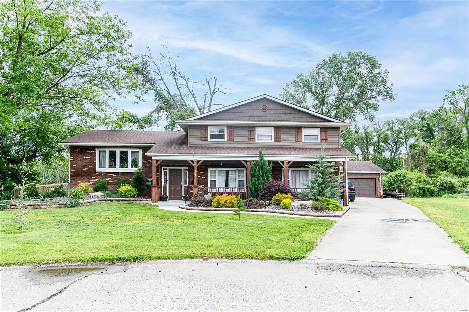 184 Sandy Shore Dr photo 1